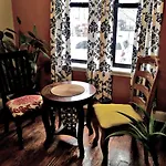 Guest house Hipsters Cove