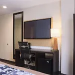 Days By Wyndham Brooklyn Borough Park Hotel