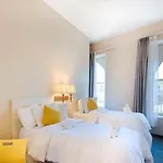 Wanderlofts Hotel 3*