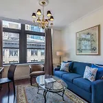 Avalon Hotel 4*