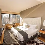 Bentley Hotel