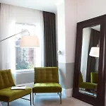 Hotel The Broome