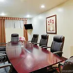 View & Jfk Airport Hotel 2*