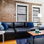 Authentic Nyc 3Br Abode On Best Block!! Sleeps 10
