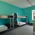 Hostel Hi