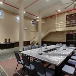 Hi