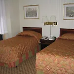 Wolcott 3* New York
