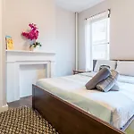 Holiday @ Times Square One Bedroom!
