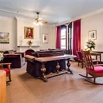 Leo House 3* New York
