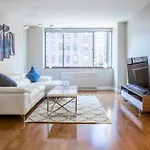Brand New, Luxury 1 Bed 1 Bath , Full Service Building