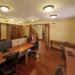 Leo House Hotel 3*