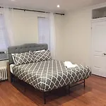 Murray Hill New York Suites