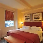 New York Apartment Sleeps 4 Air Con Wifi T387761