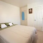 Studio&one Bedroom *