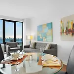 Global Luxury Suites At The Eugene