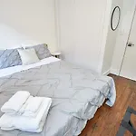 Home In The Heart Of East Village