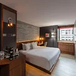 Henri Hotel 4*