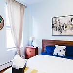 Stylish, Comfortable 3 Bdr In Trendy Williamsburg