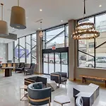 Microtel By Wyndham Long Island Hotel 3*