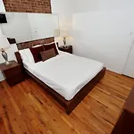 Midtown East Two Br Apartment