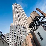 The At Fifth Avenue 3*