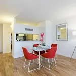 Spectacular Studio In The Ues