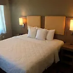Days By Wyndham Brooklyn Borough Park 3*