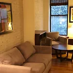 Cozy Apartment Times Square