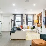Stayloom\'S Trendy Brooklyn Oasis, Near A/C/J
