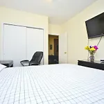 329 East Apartment #232459 Apts