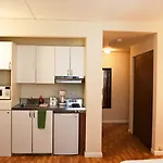Apartment Metro *
