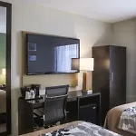 Days By Wyndham Brooklyn Borough Park Hotel