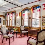 Hotel Leo House 3*