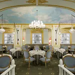 Plaza Athenee Hotel 5*