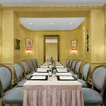 Plaza Athenee Hotel