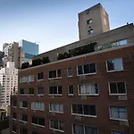 Vanderbilt Ymca Hostel *