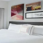 Fairfield & By Marriott Manhattan/central Park