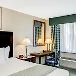 Hillcrest Near Jfk Airtrain Hotel