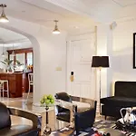 Carlton Hotel, Autograph Collection