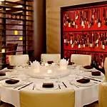 Sheraton Laguardia East Hotel