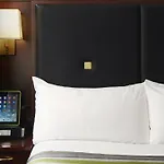Radisson Street Hotel New York