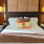 Hotel Excelsior 3*