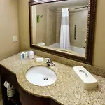 Hampton & Staten Island Hotel 3*