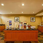 Hampton - Laguardia Airport 3* New York