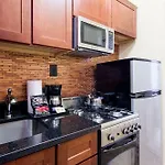 Radio Aparthotel 3*