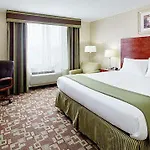 Country & By Radisson, Staten Island Hotel New York