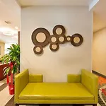 Fairfield & By Marriott Staten Island Hotel New York