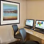 Fairfield & By Marriott Staten Island Hotel New York