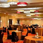 Laguardia Airport Marriott Hotel 4*