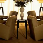 Bentley Hotel 4*